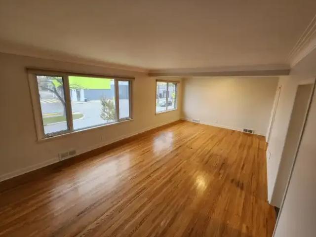 Apartment for rent in East St. Paul, Manitoba