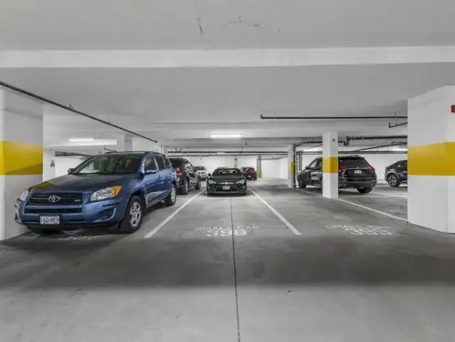 Condo for rent in Burnaby, British Columbia