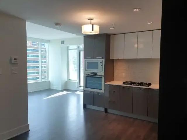 Condo for rent in Connaught, Calgary