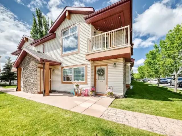 Condo for rent in Northwest, Alberta