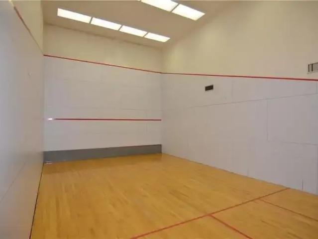 Condo for rent in Northwest, Alberta