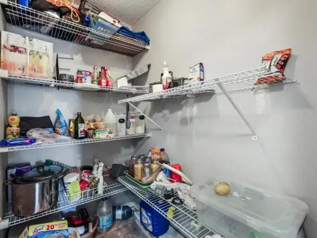 Condo for rent in Northwest, Alberta