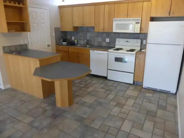 Condo for rent in Northwest, Alberta