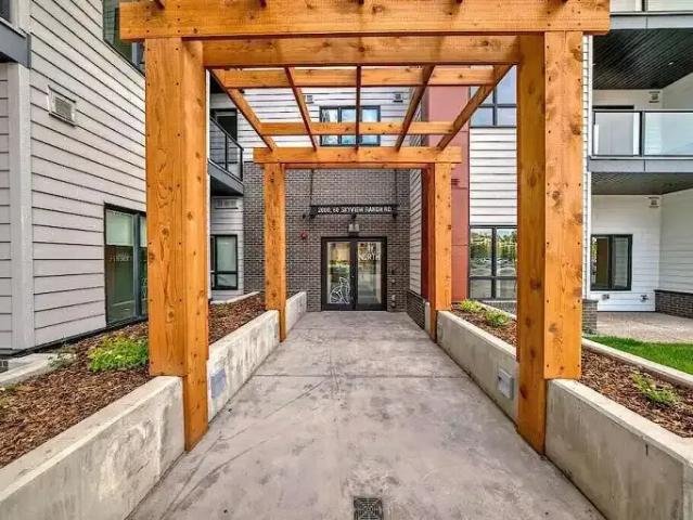 Condo for rent in Northwest, Alberta