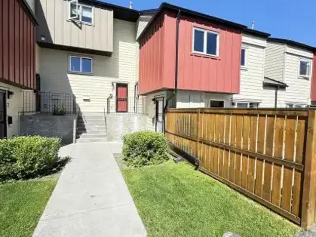 Condo for rent in Northwest, Alberta