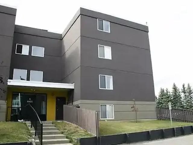 Condo for rent in Northwest, Alberta