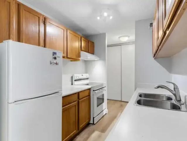 Condo for rent in Northwest, Alberta