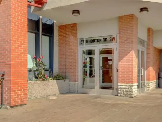 Condo for rent in Northwest, Alberta