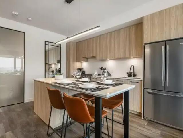 Condo for rent in Hillhurst, Calgary