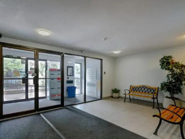 Condo for rent in Richmond, Calgary