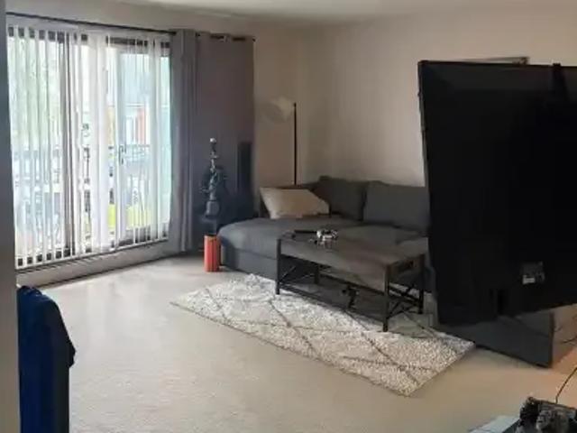 Condo for rent in Capitol Hill, Calgary