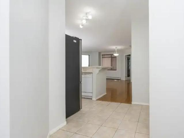 Condo for rent in Downtown West End, Calgary
