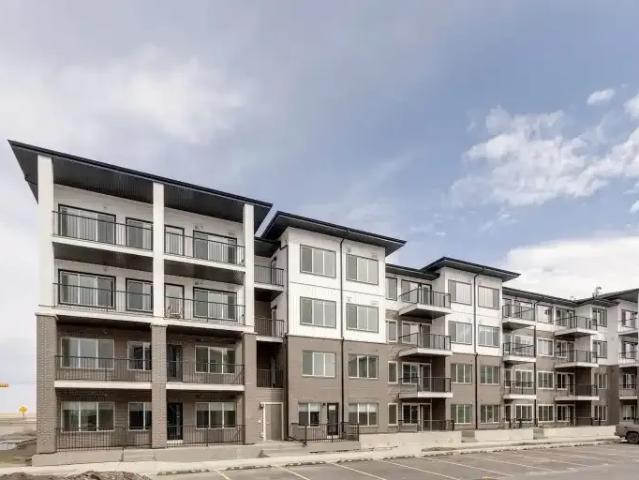 Condo for rent in Chestermere, Alberta