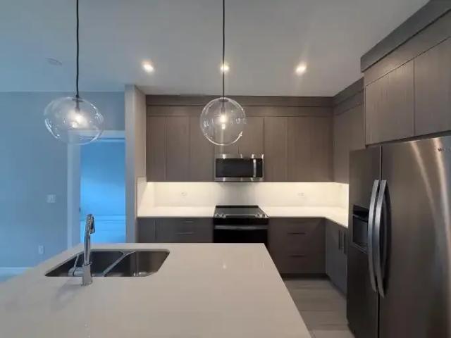 Condo for rent in Chestermere, Alberta