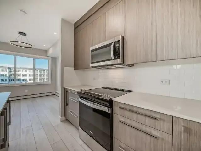Condo for rent in Chestermere, Alberta