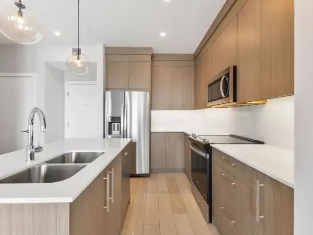 Condo for rent in Chestermere, Alberta