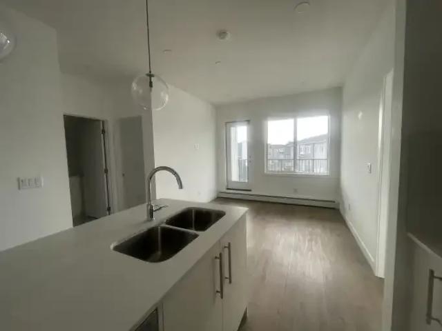 Condo for rent in Chestermere, Alberta