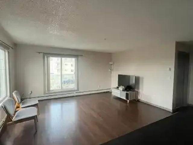 Condo for rent in Wedgewood, Alberta