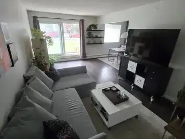 Condo for rent in Wedgewood, Alberta