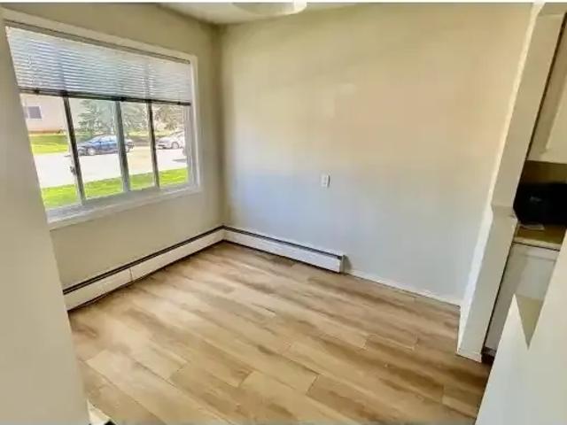 Condo for rent in Wedgewood, Alberta