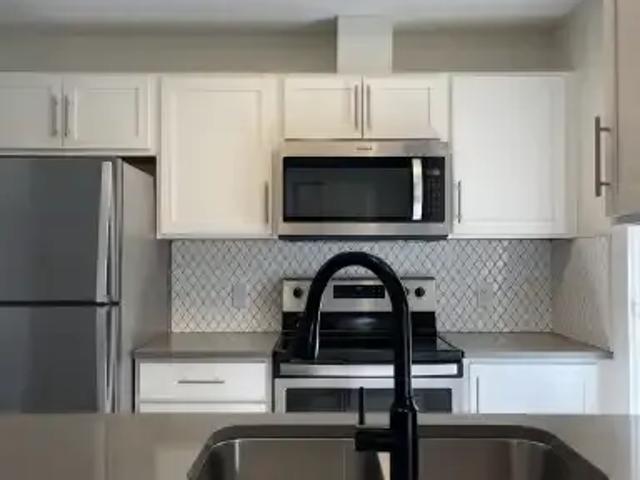 Condo for rent in Wedgewood, Alberta