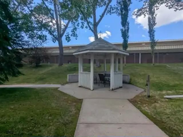 Condo for rent in Wedgewood, Alberta