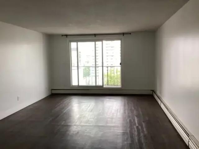 Condo for rent in Wedgewood, Alberta