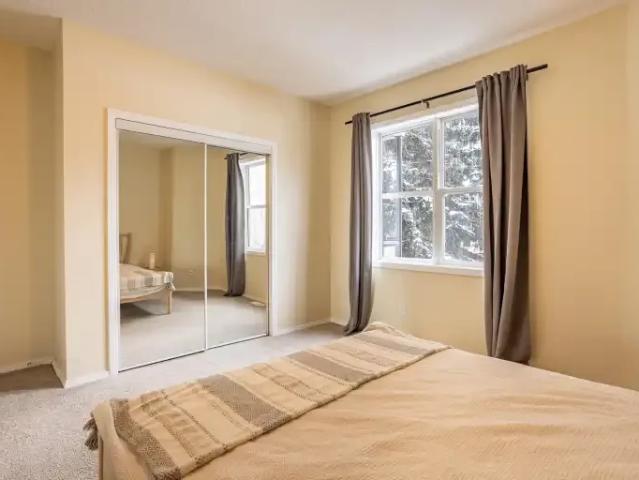 Condo for rent in Wedgewood, Alberta