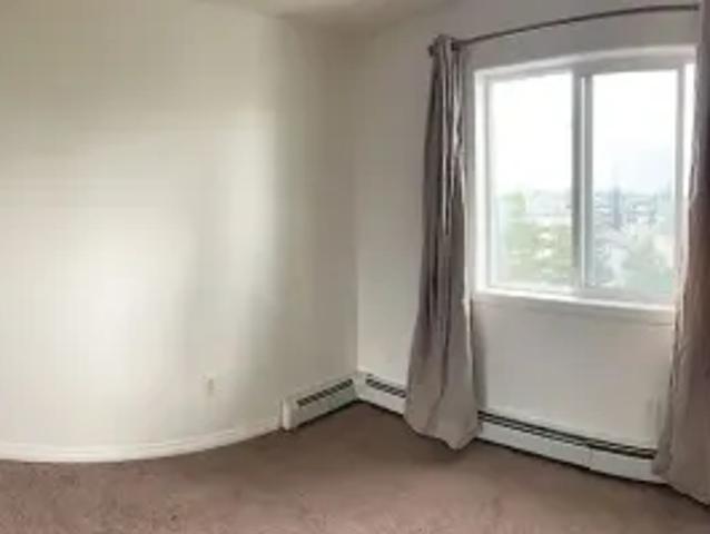 Condo for rent in Wedgewood, Alberta