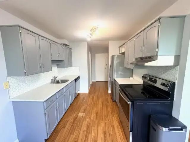 Condo for rent in Wedgewood, Alberta