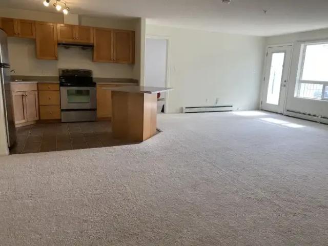 Condo for rent in Wedgewood, Alberta