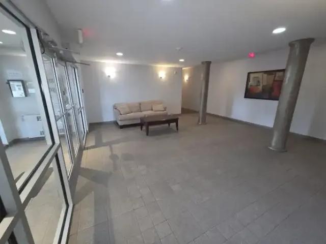 Condo for rent in Wedgewood, Alberta