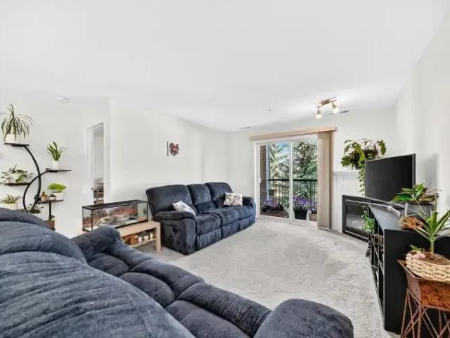 Condo for rent in Wedgewood, Alberta