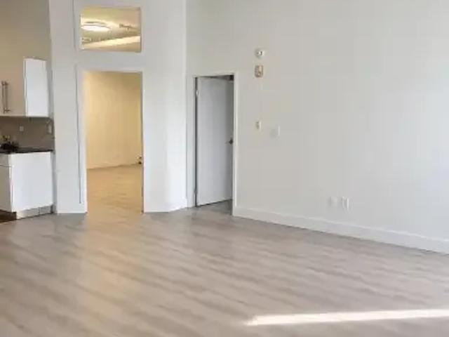 Condo for rent in Wedgewood, Alberta