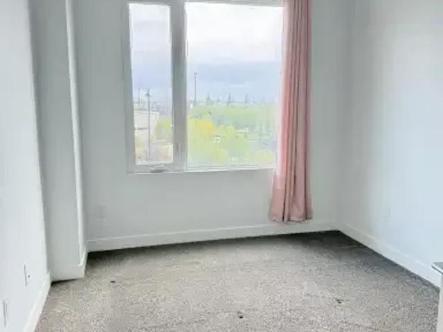 Condo for rent in Windermere Neighbourhood, Edmonton