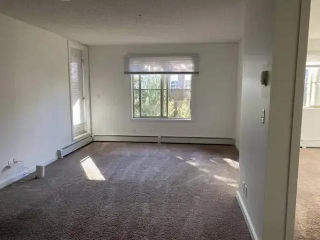 Condo for rent in Heritage Point, Edmonton
