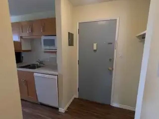 Condo for rent in Calder, Edmonton