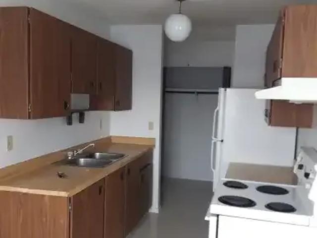 Condo for rent in Entwistle, Alberta