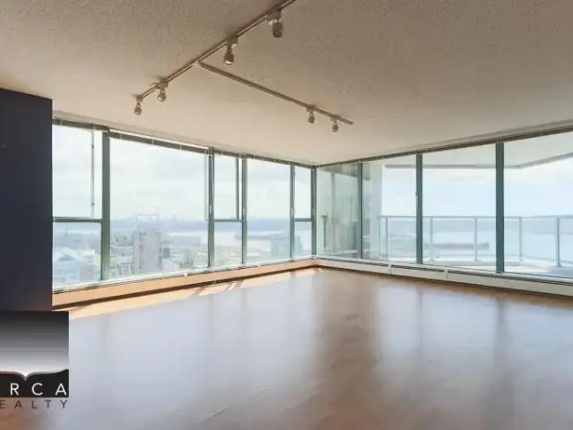 Condo for rent in North Vancouver, British Columbia