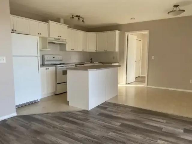 Condo for rent in Okotoks, Alberta