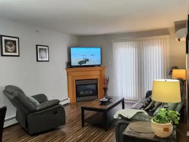 Condo for rent in Devonshire, Alberta