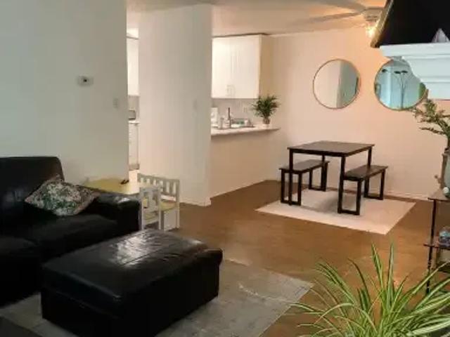 Condo for rent in Akinsdale, St. Albert