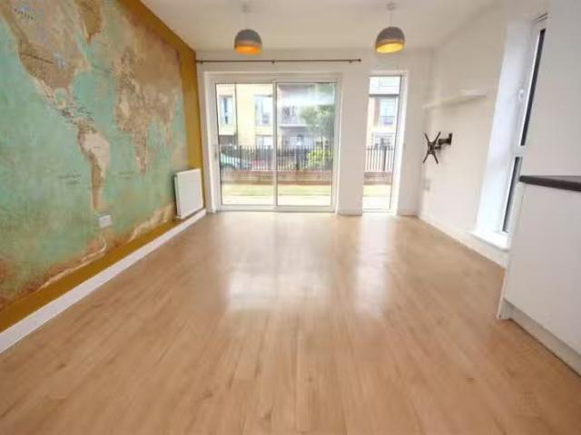House for rent in Eastcote Village, Greater London