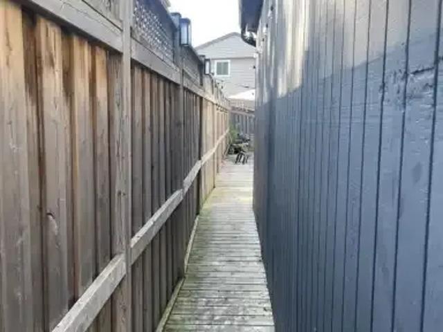 House for rent in Durham, Ontario