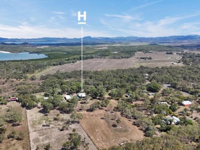 House for sale in Ball Bay