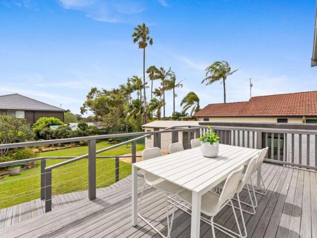 House for sale in Bateau Bay, Central Coast Council