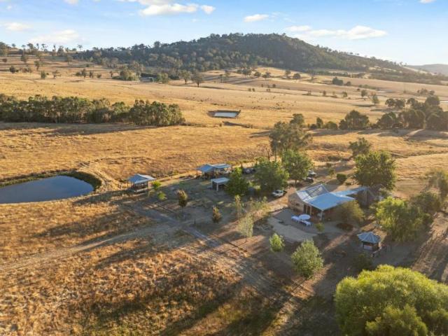 House for sale in Boorolite, Shire of Mansfield