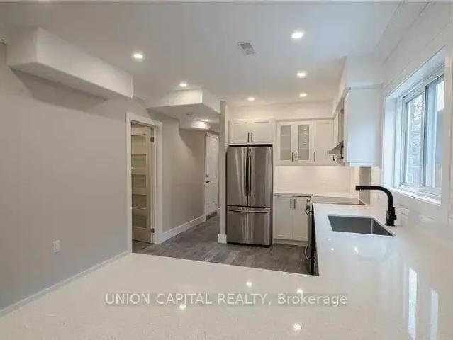 House for rent in Bradford West Gwillimbury, Ontario