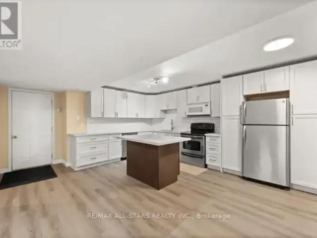 House for rent in Bradford West Gwillimbury, Central Ontario