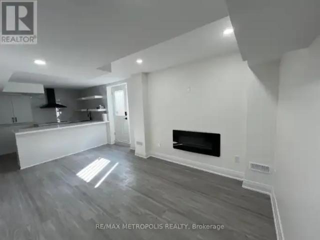 House for rent in Bradford West Gwillimbury, Central Ontario